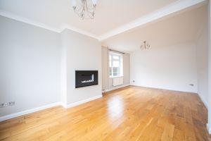 Sitting Room- click for photo gallery